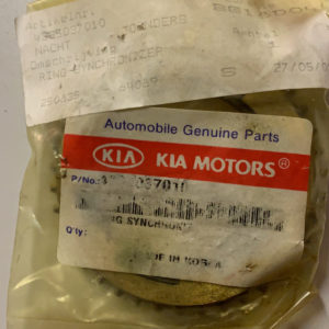 Kia Hyundai 4335037010 RING-SYNCHRONIZER