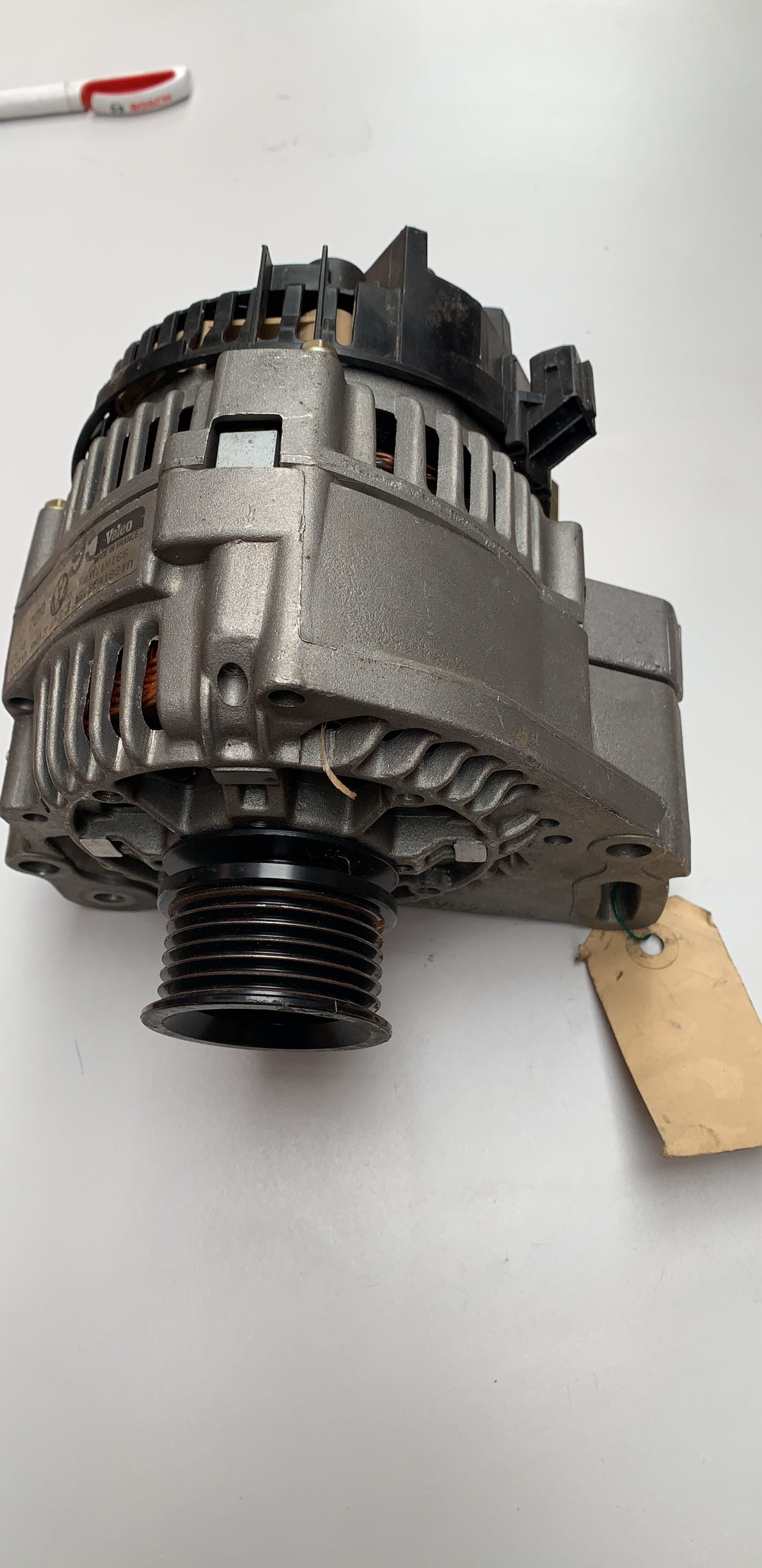Alternator Dynamo lichtmaschine Valeo 030903023E