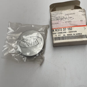 EMBLEM-CENTER CAP (b3)