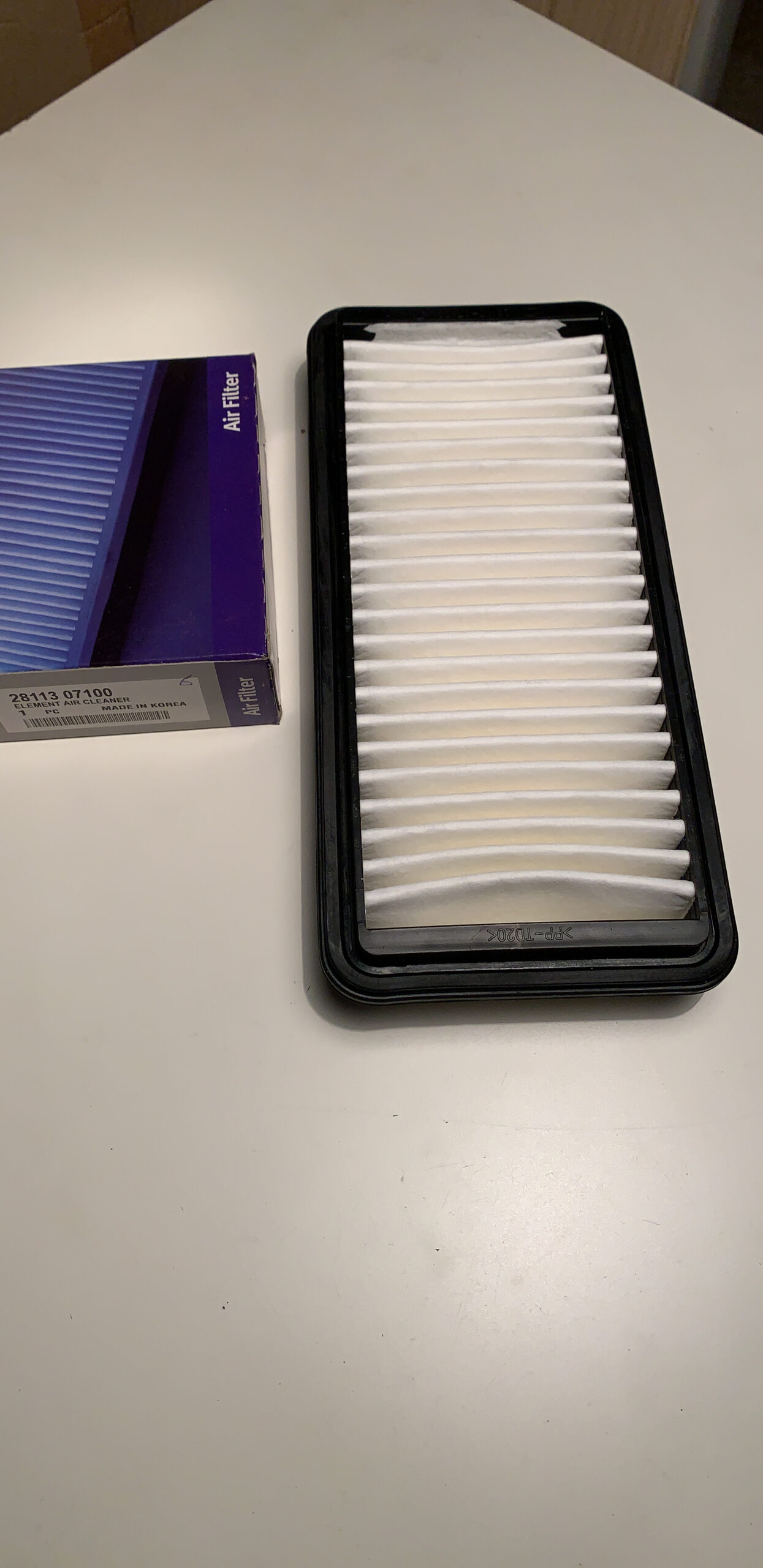 2811307100 - FILTER-AIR CLEANER (b6)