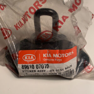 STRIKER RR-SEAT BCK (b15)