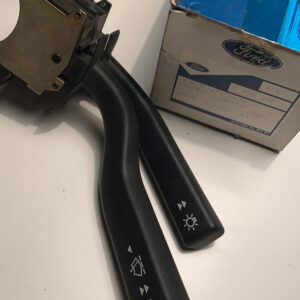 Switch Assy – Light And Wiper 95vb11k665aa 95VB-11K665-AA 6993548 (f1)