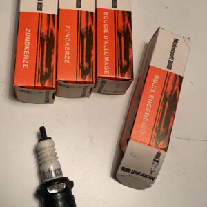 Spark plugs - 4pcs - AE4 - 1506406