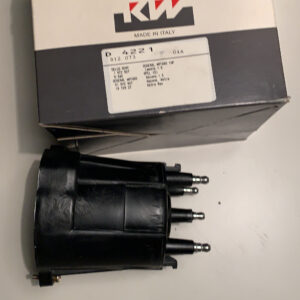 Distributor cap d4221 812073 1972927 d340 01972927 1972827 (b18)