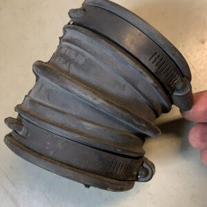 96-00 Chrysler Town & Country Small Air Intake Hose Tube 4612528 3.8l V6 (b18)