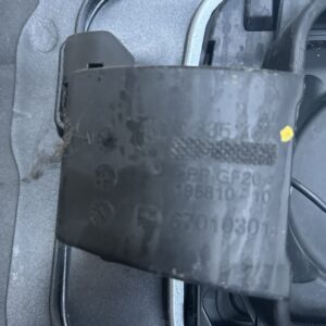 RR quarter panel incl charge port door - Kotflügel ionic-silver/BMW i-blau (B72) - damaged